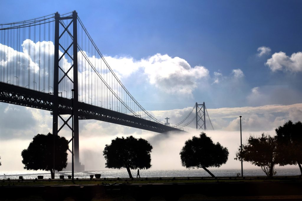 лиссабон мост