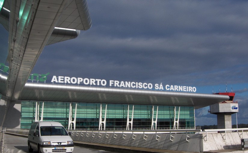 Аэропорт Порту